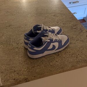 Nike Kids Sneakers in Blue and White